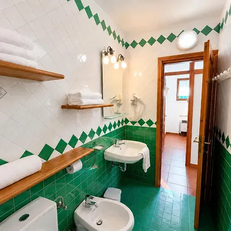 מלון דירות Residence-resort Borgo Al Sole